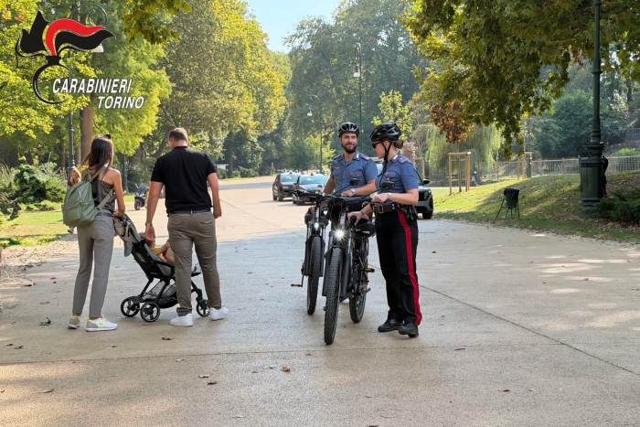 Torino, Venaria e Pinerolo: Carabinieri in e-bike per il controllo del territorio